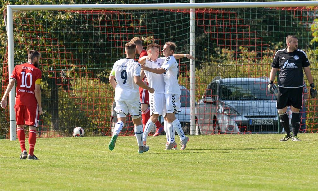 &copy, Dietmar Albrecht Bleibt Dassow den Maurinekickern auf den Fersen